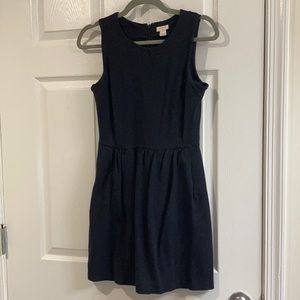 🔴DONATING SOON🔴 J Crew casual dress, XS
